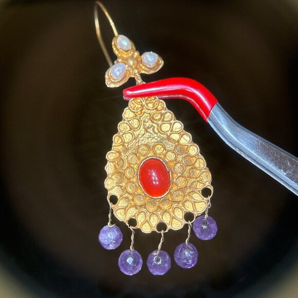 Gorgeous Statement Earrings - Picture 2 of 4